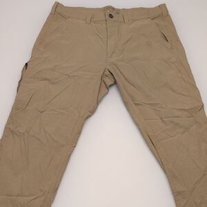 Eddie Bauer Men's Khaki Cargo Pants